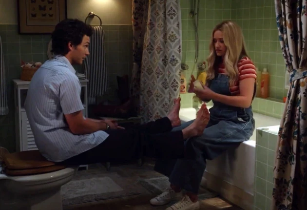 Картинка из сериала Первый брак Джорджи и Мэнди 2 сезон 1 серия